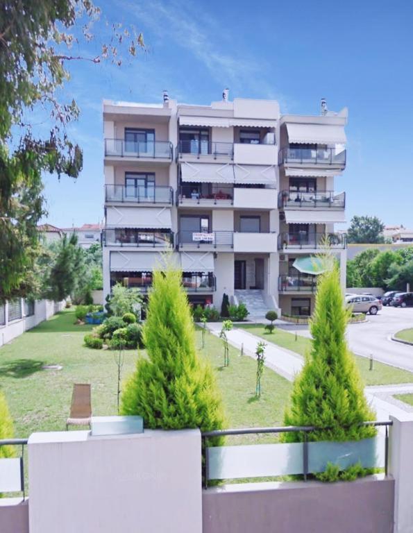 Grand Getaway Suite 300Mts From The Beach Peraía エクステリア 写真